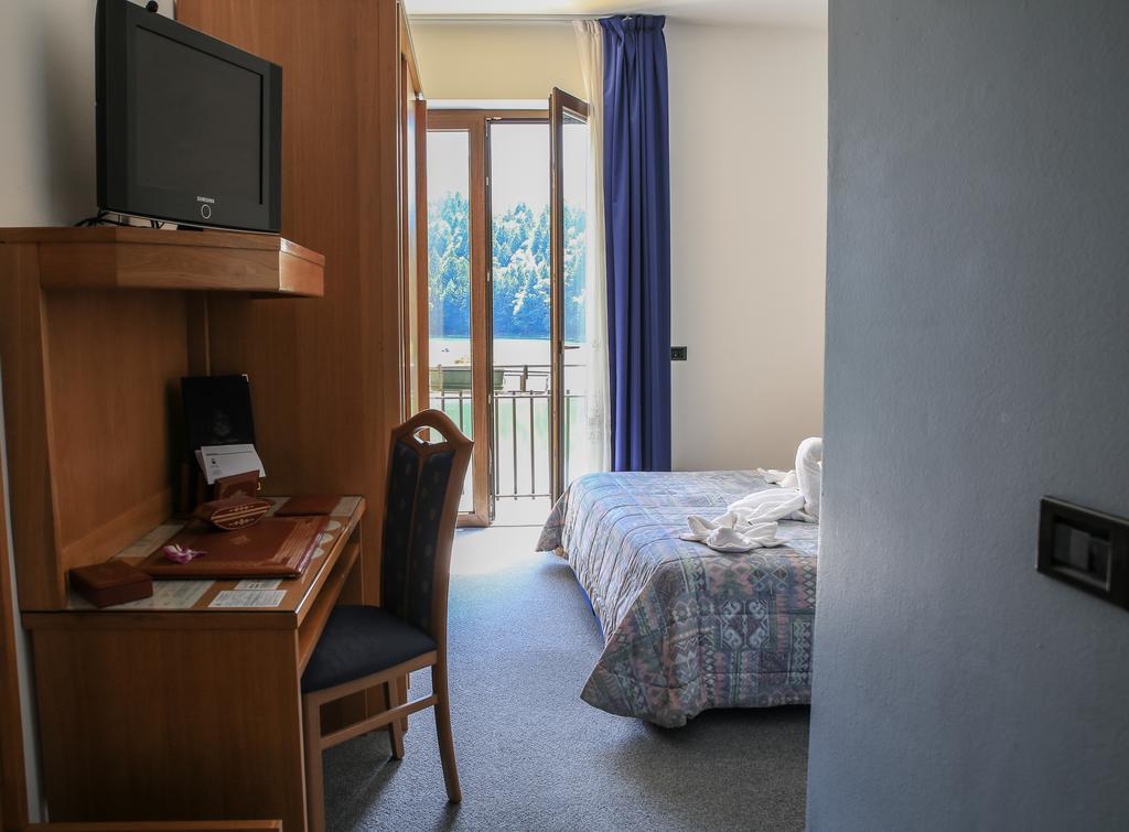 Canzolino Albergo Aurora מראה חיצוני תמונה